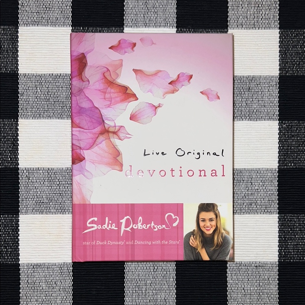 Live Original Devotional Book - Pink Cover
